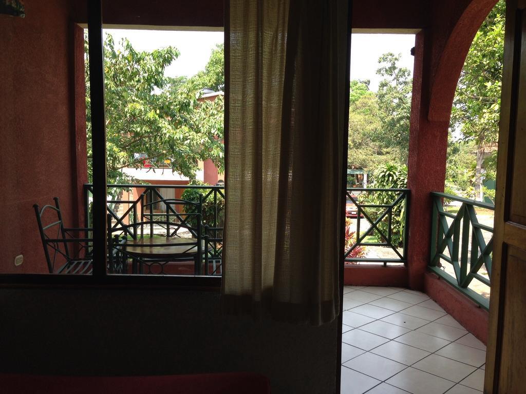Hotel Villa Hermosa Retalhuleu Kamer foto